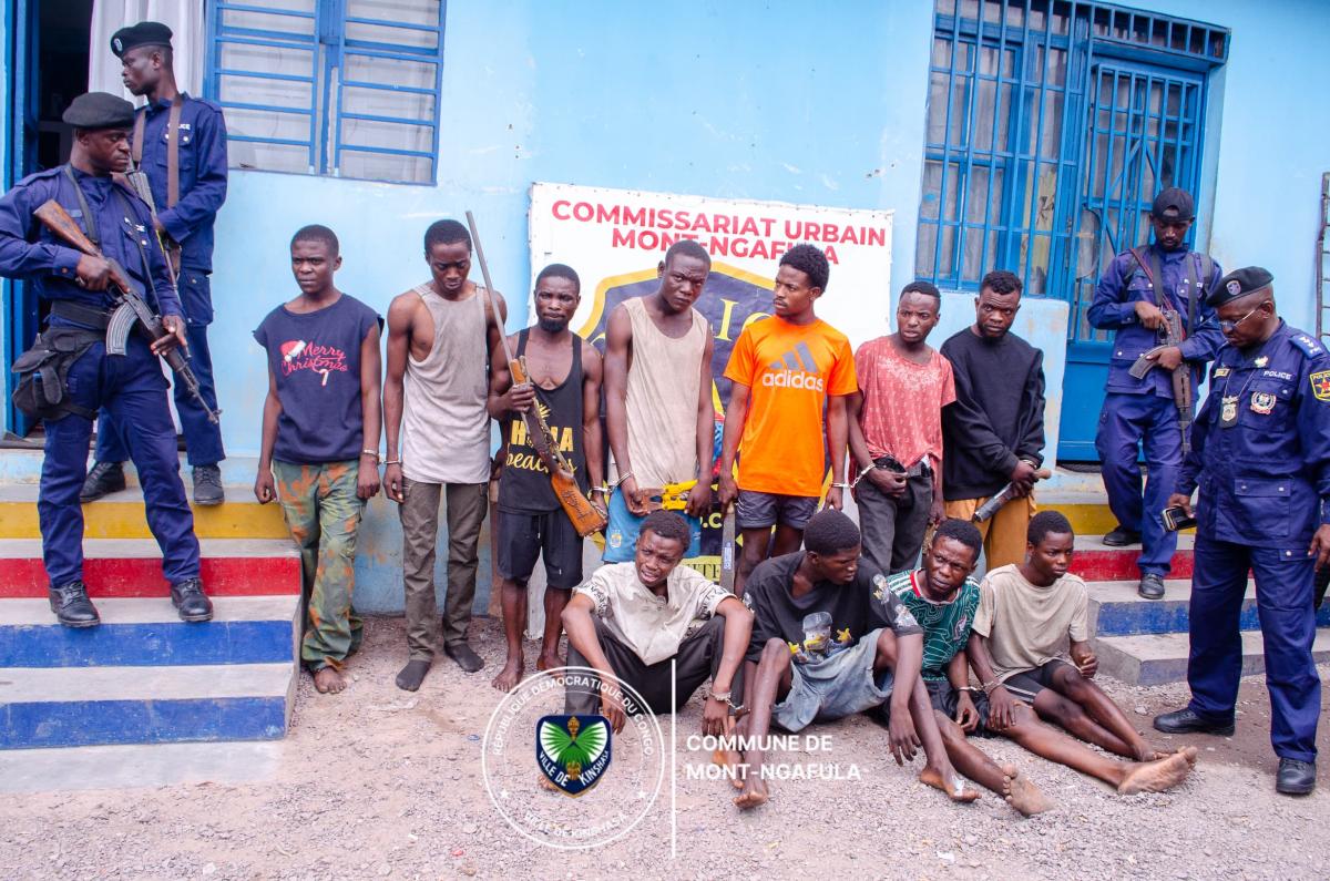 Kinshasa : 11 présumés criminels interceptés par la police à Mont-Ngafula