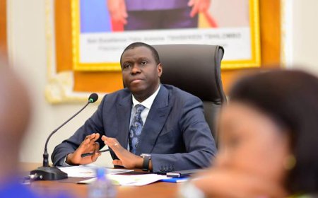 Baisse du taux directeur de 7,5 % : la Banque centrale encourage le crédit