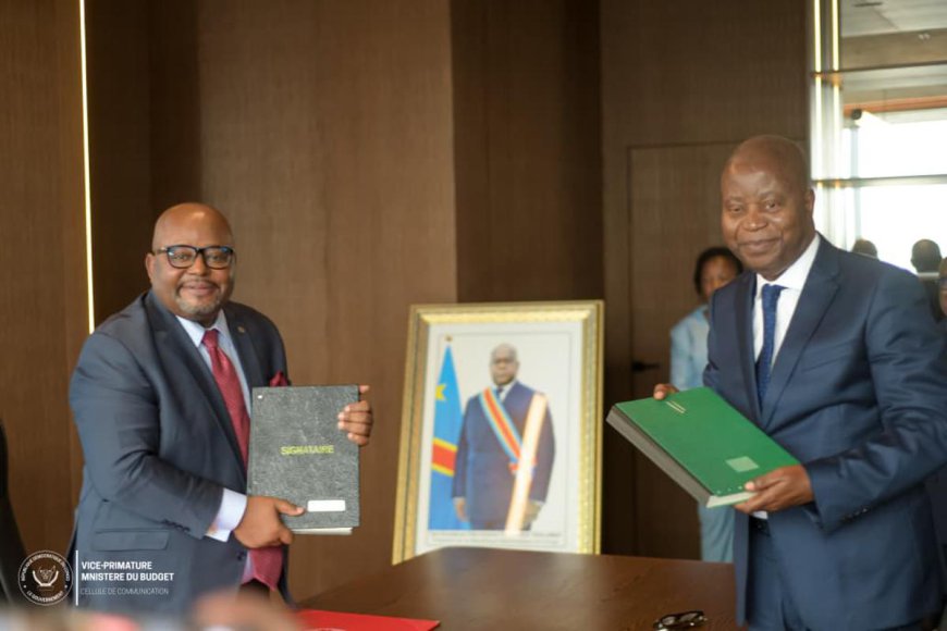 Au Budget, Adolphe Muzito s’engage à maitriser les dépenses publiques