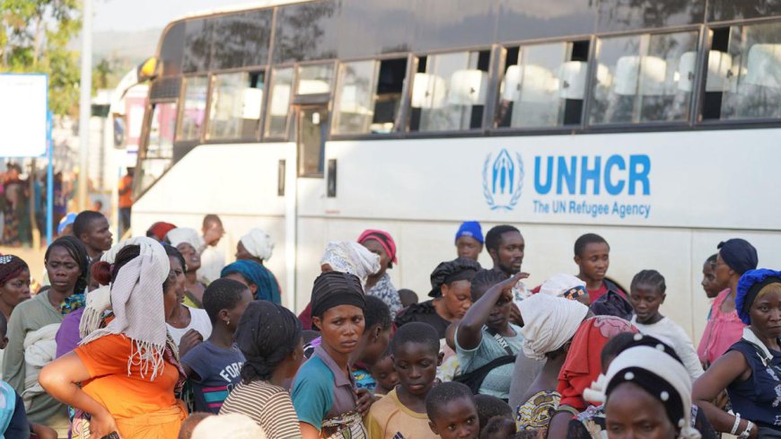 38 réfugiés burundais rapatriés après un séjour de 10 ans à Kalemie