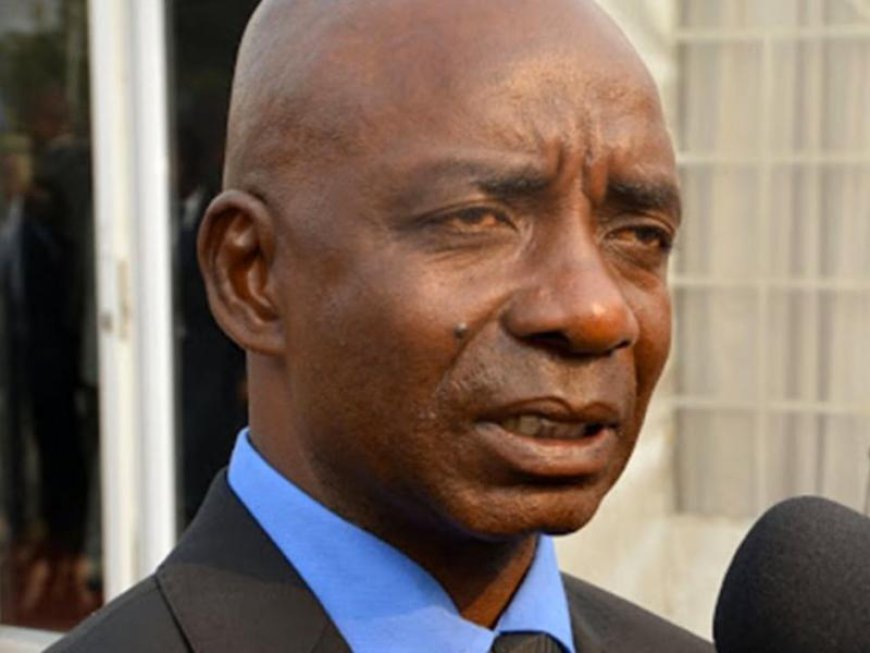 Bitakwira à ses collègues députés: « Le peuple qui nous regarde, pense que nous sommes des inconscients »