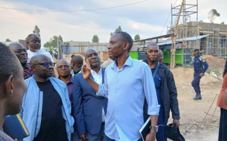 Bunia : le ministre John Lunda inspecte les chantiers du gouvernement central en Ituri