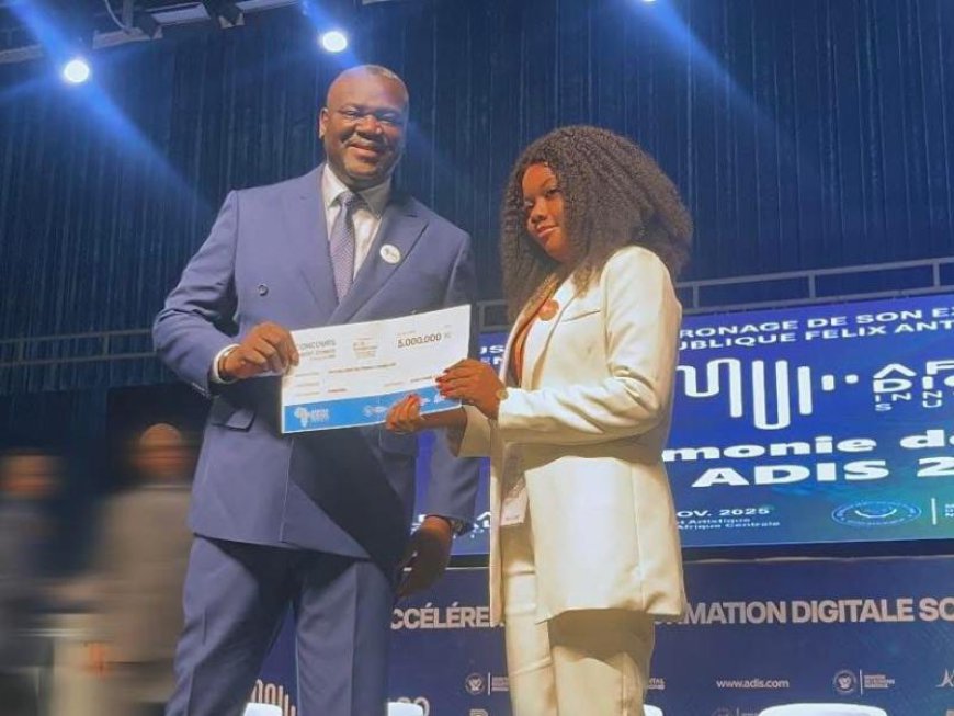 Kinshasa : rencontre avec Emy Mayumbi, juriste et entrepreneure, lauréate du prix SmartCongo avec son initiative Mokanda+