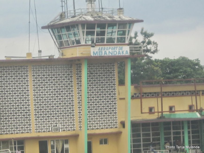 Début des travaux d’installation du système de balisage nocturne à l’aéroport de Mbandaka